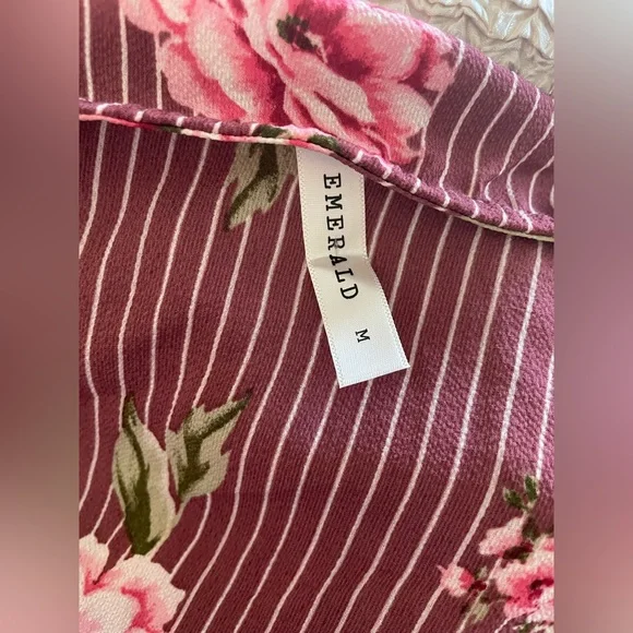 Emerald Rose Print Top - Picture 7 of 10